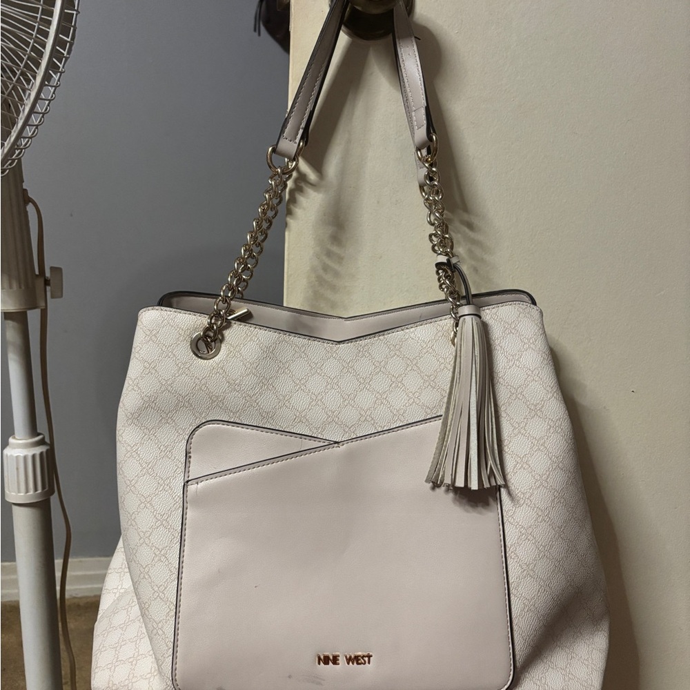 Nine West White and Cream Shoulder Bag. GUC. Does have call outs. Not bad though